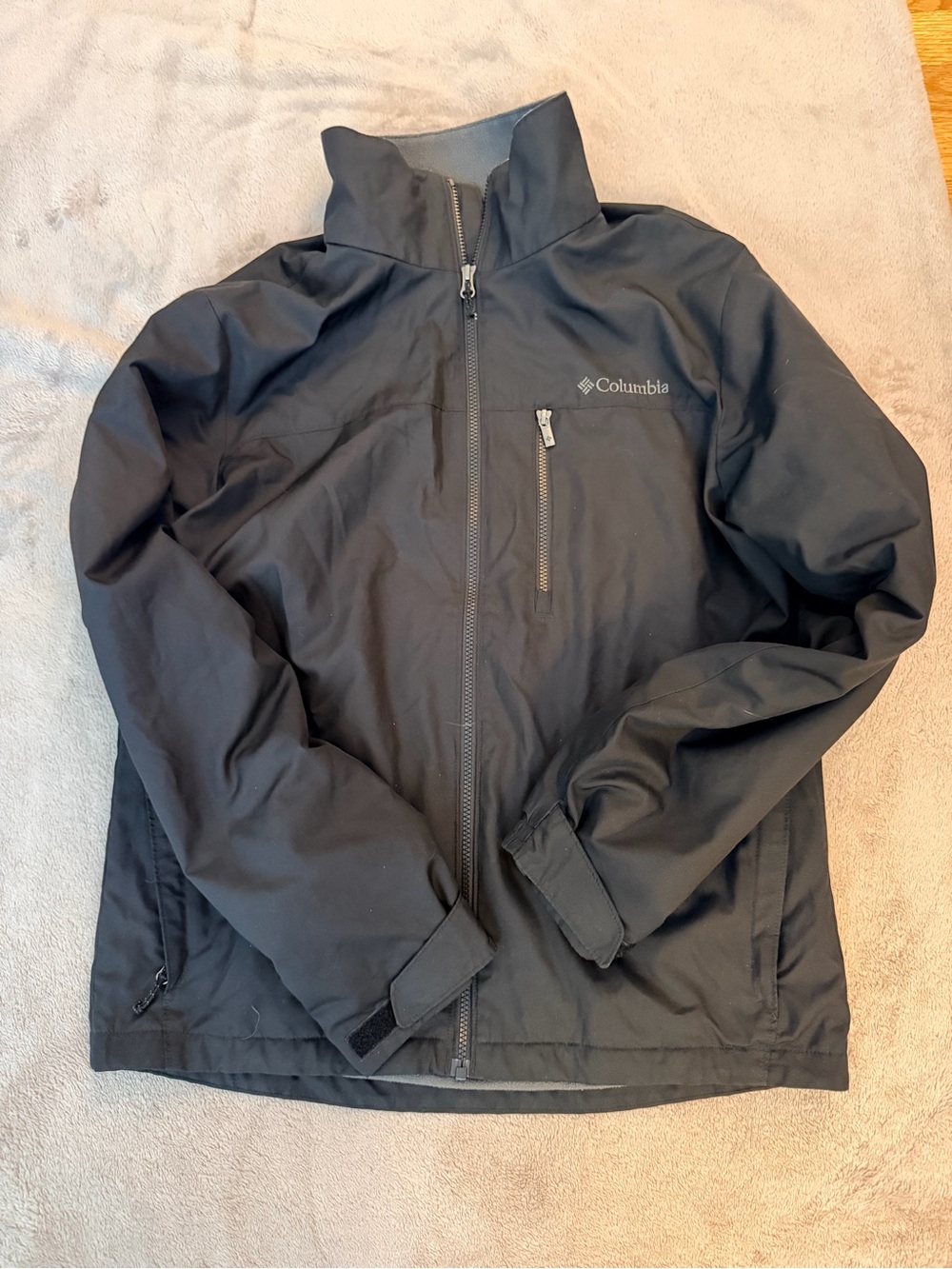 Columbia Black Softshell Zip-Up Jacket